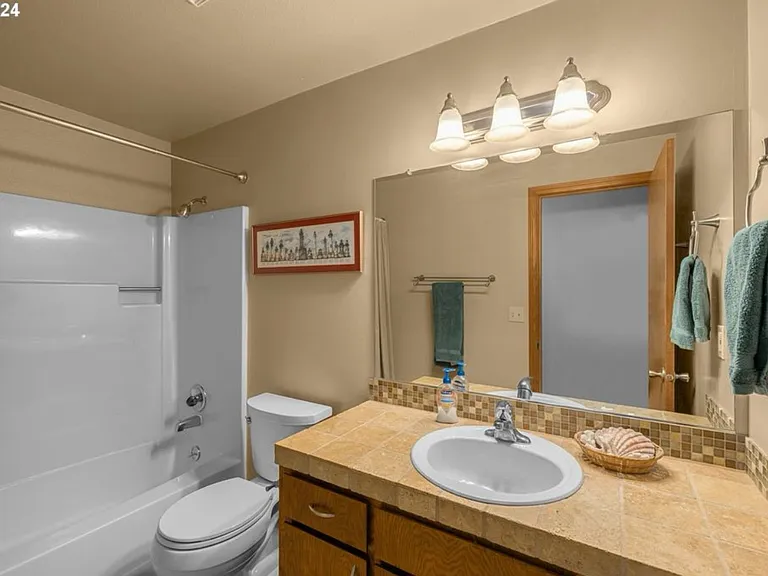 11753 SW Swendon Loop — Photo 8