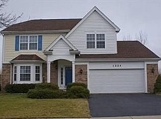 1224 Windemere Cir, Gurnee, IL 60031
