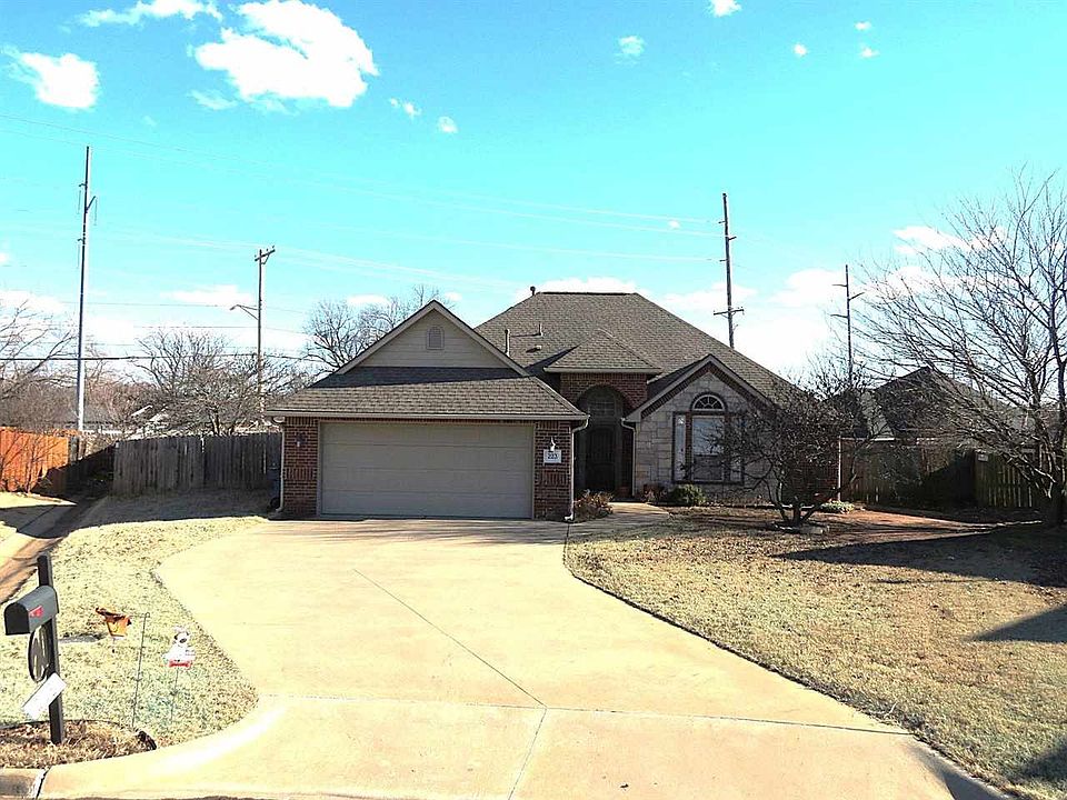 1st image of 223 N Kody Ct