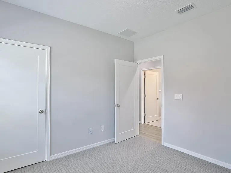 116 W Amelia Ave #A — Photo 14