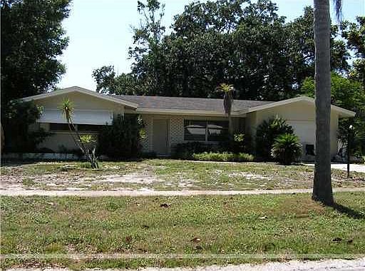 2nd image of 1143 Woodbrook Dr
