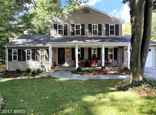 8912 Longmead Ct, Burke, VA 22015