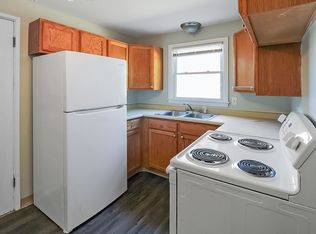 5 Chestnut St APT 5, Pawtucket, RI 02860