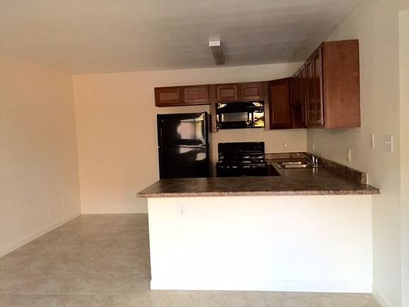 2nd image of 205 E Lawrence Blvd #2