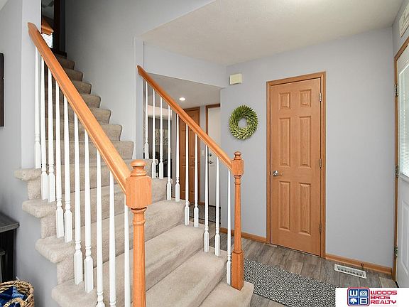 5th image of 6621 S 116th St