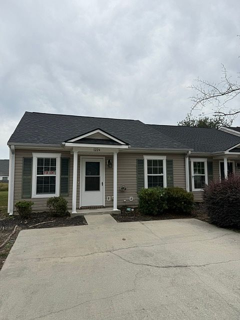 1st image of 1224 Longpoint Dr