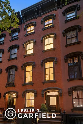 Sold by Leslie J. Garfield | media 26