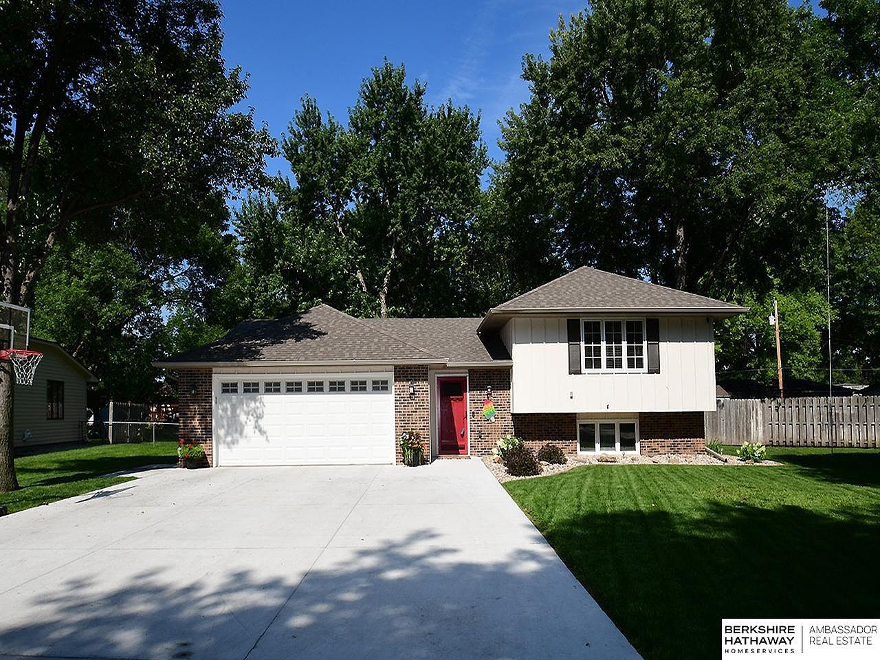 1815 Sherwood Cv, Fremont, NE 68025 Zillow