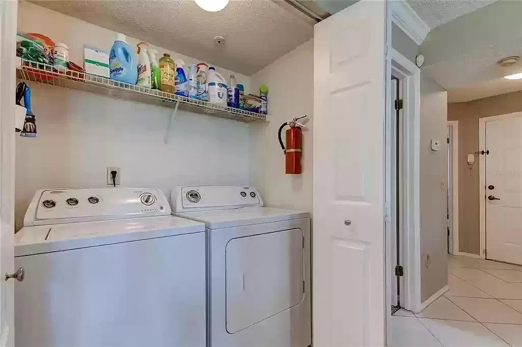 2400 Feather Sound Dr — Photo 3
