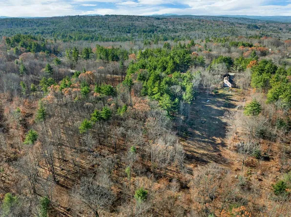 77 White Rock Hill Road, Bow, NH 03304