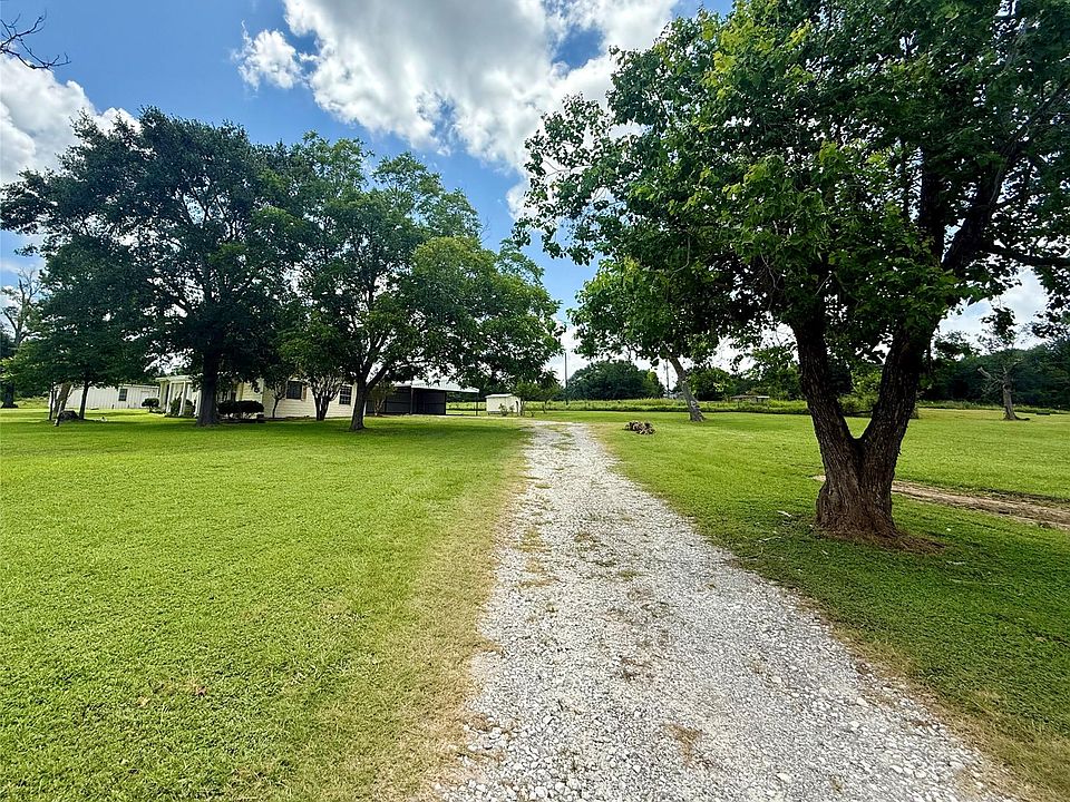 1st image of 2433 County Road 409