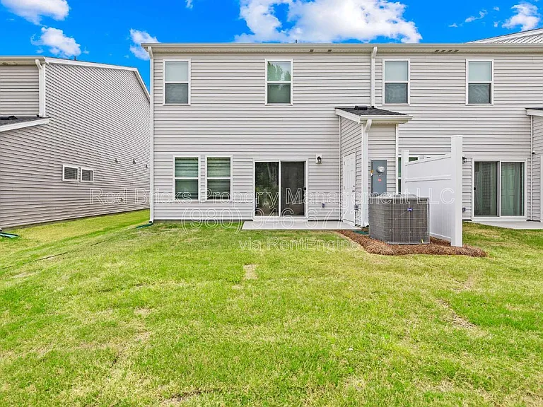2220 Belterra Dr — Photo 19