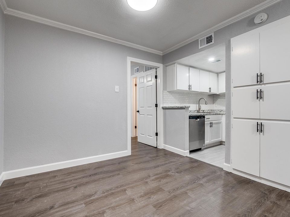 1st image of 4427 Holland Ave APT 104