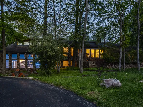 12469 Spring Mill Rd, Carmel, IN 46032