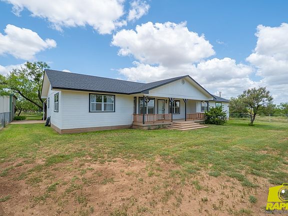 2nd image of 10561 Twin Lakes Ln
