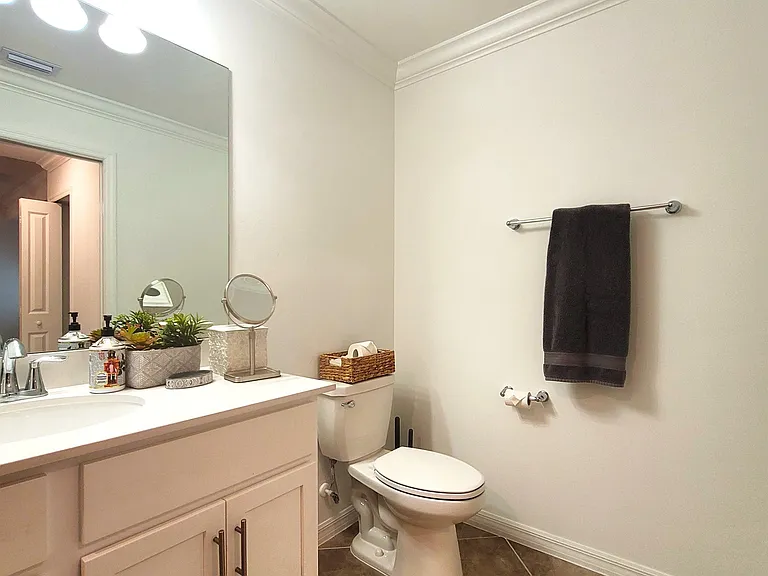 6034 National Blvd #533 — Photo 23