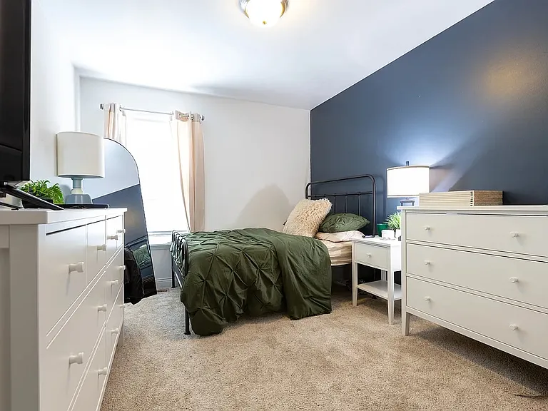 3958 Folsom Ave — Photo 3