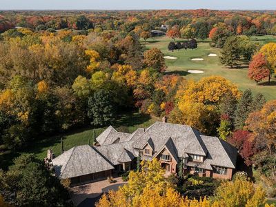 455 Ferndale Rd N, Wayzata, MN, 55391
