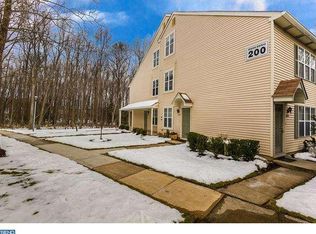 204B Ralston Dr #112, Mount Laurel, NJ 08054
