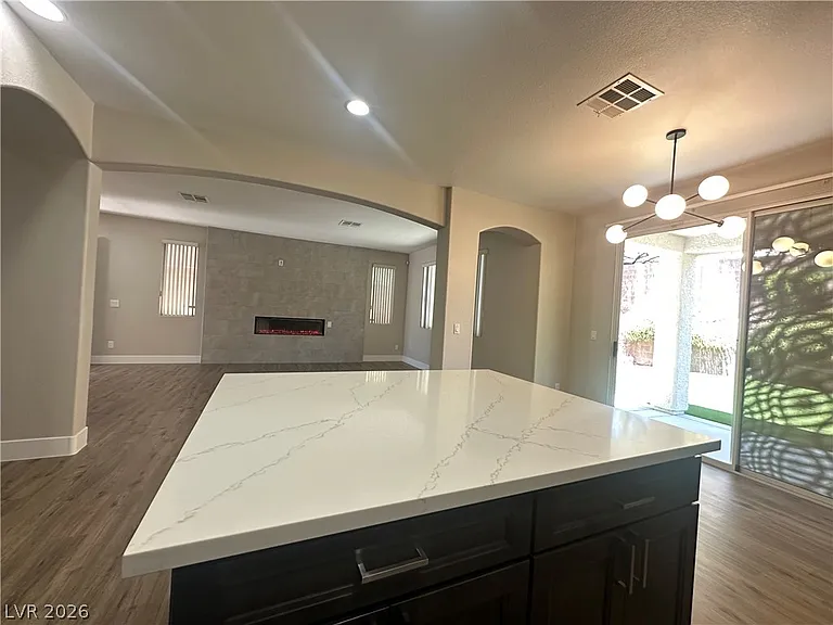 11126 Evvie Ln — Photo 14