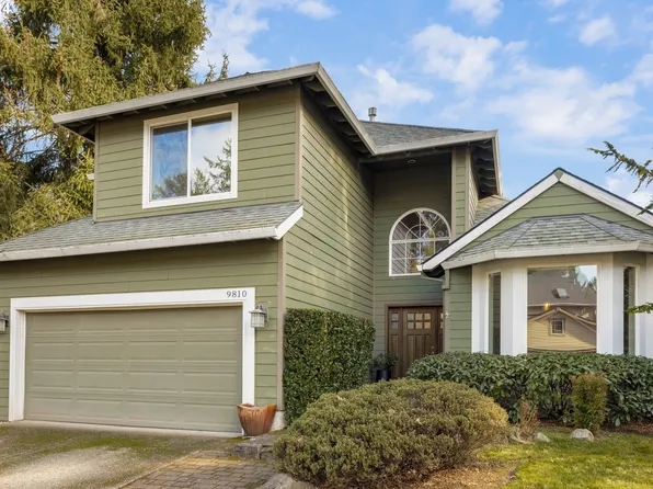 9810 SW Landau Pl, Portland, OR 97223