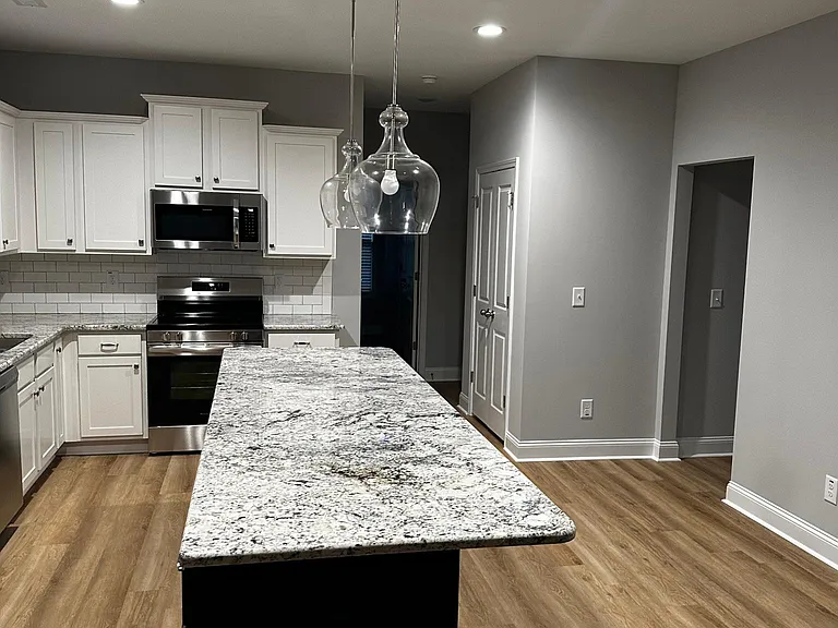 103 Solomon Dr — Photo 7