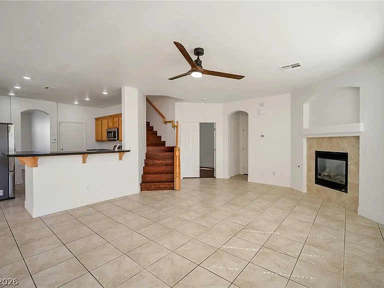 9711 Spinnaker Creek Ave — Photo 19
