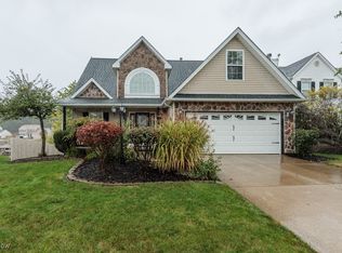 1021 Wood Park Ln, Brunswick, OH 44212