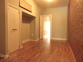 Rented by Rennit Inc.