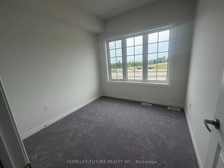 1230 Elizabeth Mackenzie Dr — Photo 6