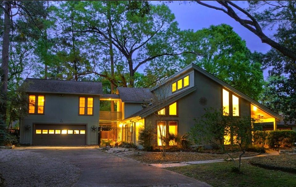 1st image of 611 Saint Andrews Rd