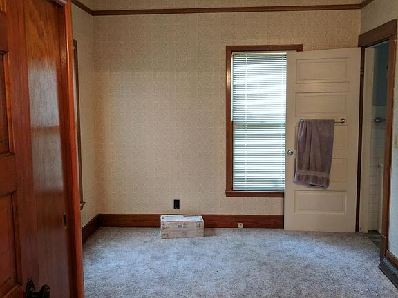 1st floor bedroom #1