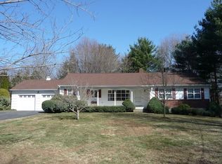 1068 Monroe Tpke, Monroe, CT 06468