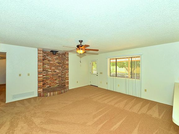5th image of 1538 S Wild Burro Dr