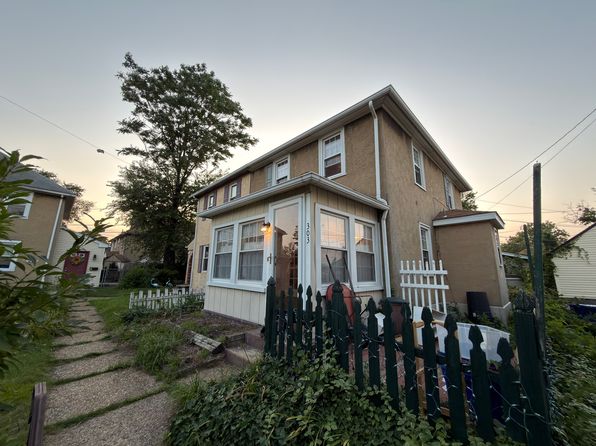 303 New Broadway