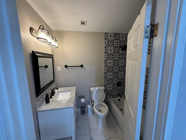 3587 Crestwyn Dr — Photo 10