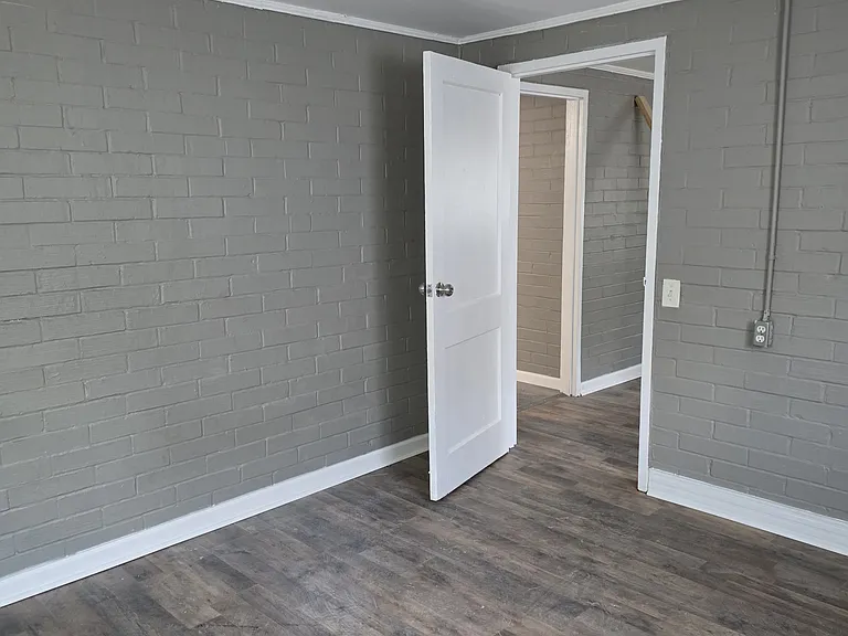 4057 Worsham Ave — Photo 5