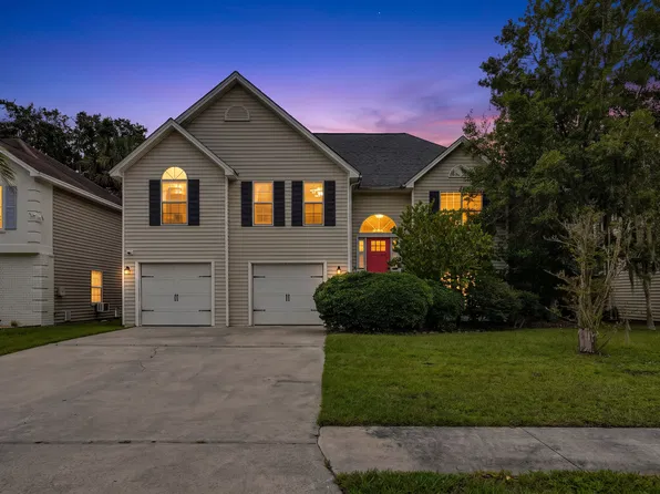 109 Runner Rd, Savannah, GA 31410