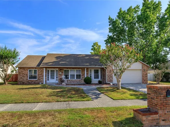 1037 Autumn Leaf Dr, Winter Garden, FL 34787