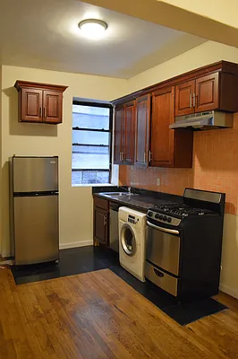 Rented by CoSo Apartments | media 34