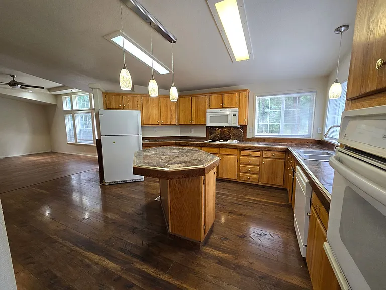 4161 W Foothill Dr #A-C — Photo 13