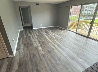 Knaack - 210-214 (The Casero), Kansas City, MO 64111