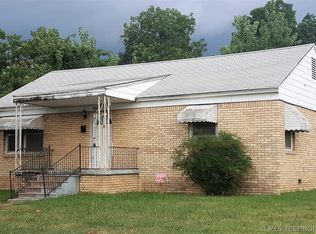 5945 E 4th Pl, Tulsa, OK 74112