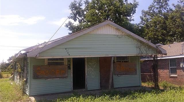 1st image of 2142 Reynes St