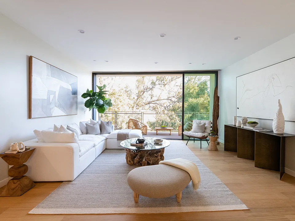 Respara Brentwood