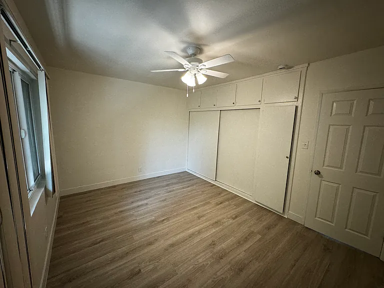 2032 S Shenandoah St #4 — Photo 22