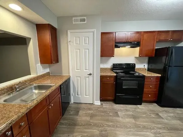 Nova Ridge Apartments