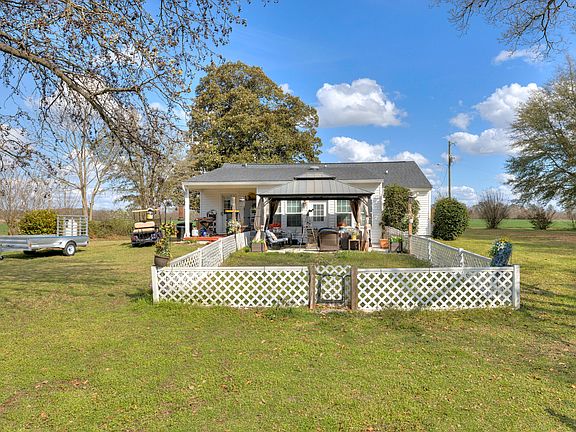 5th image of 1404 Dog Island Rd