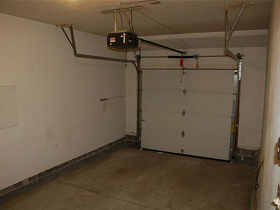 5th image of 114 Kimrose Ln