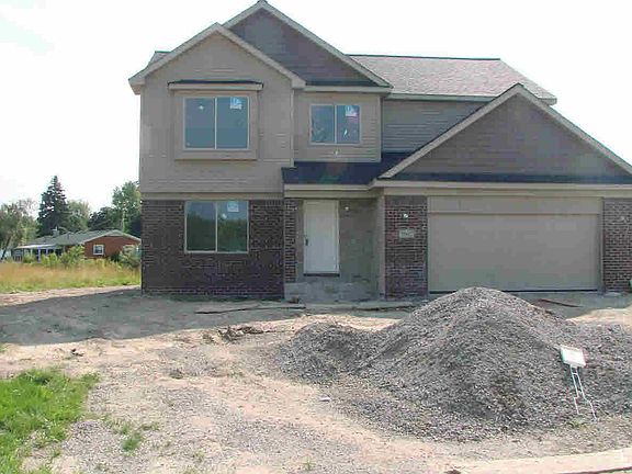 2nd image of 5031 Skylark Dr